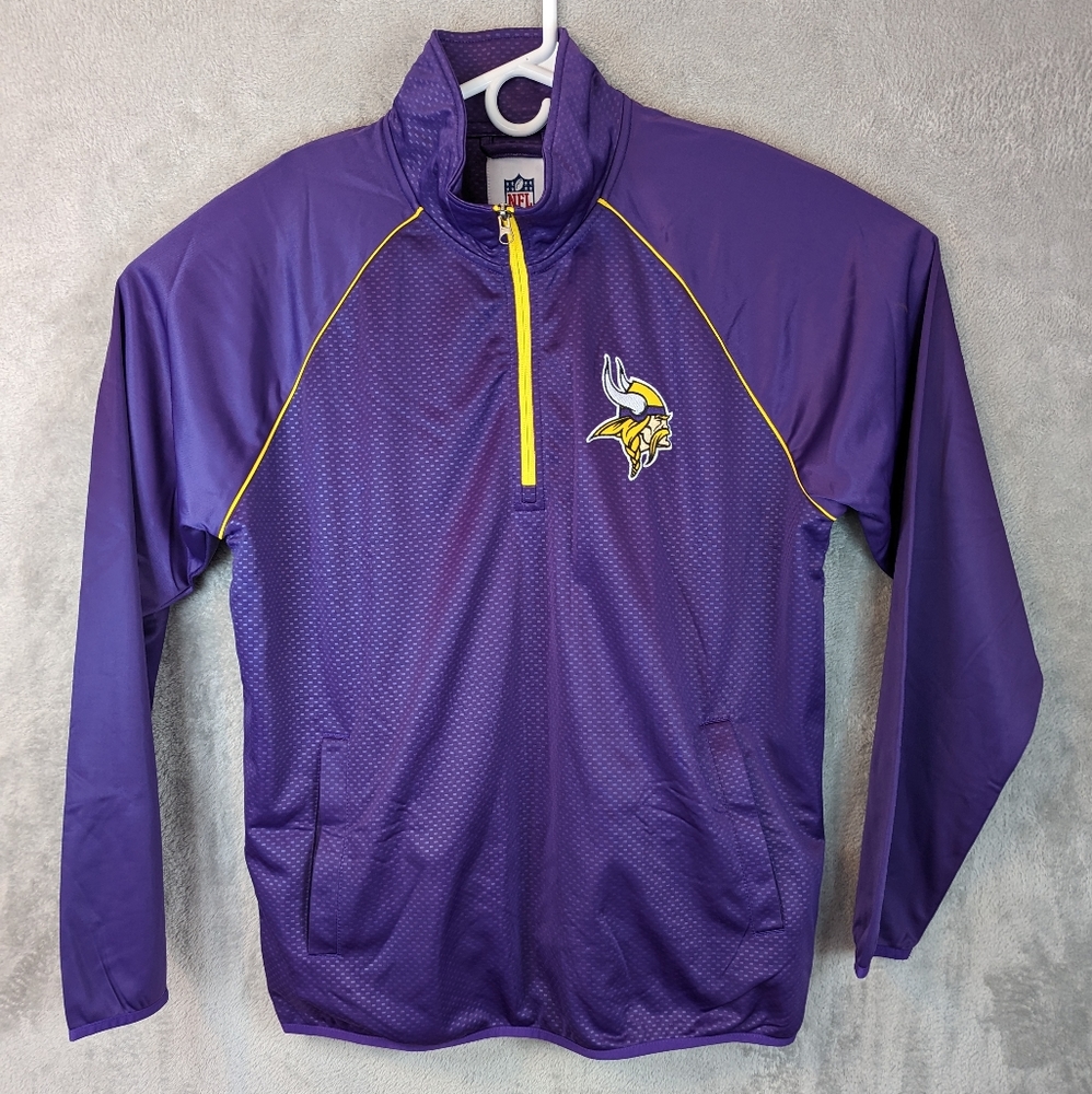 NFL Team Apparel, Minnesota Vikings, pull over wind breaker.